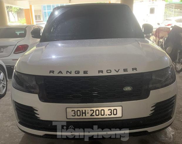 Cận cảnh dàn siêu xe bị tạm giữ trong đường dây đánh bạc 30.000 tỷ-3