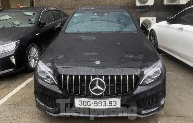 Cận cảnh dàn siêu xe bị tạm giữ trong đường dây đánh bạc 30.000 tỷ-7