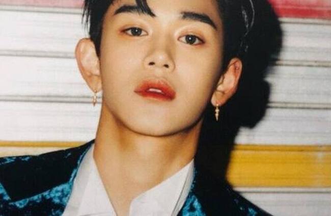 Lucas nhóm NCT bị công ty âm thầm loại bỏ sau bê bối moi tiền fans-1