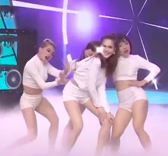 Ngọc Trinh chơi lớn, nhảy cover hit đình đám BLACKPINK-3