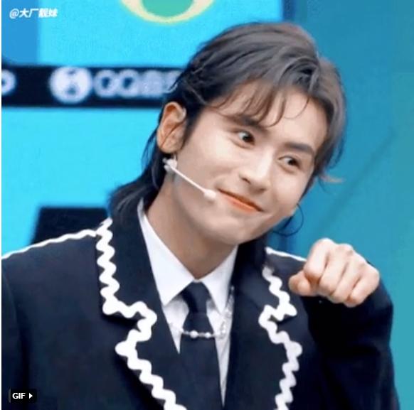 NÓNG: Quảng Điện phủ nhận vụ phong sát Trương Triết Hạn-5