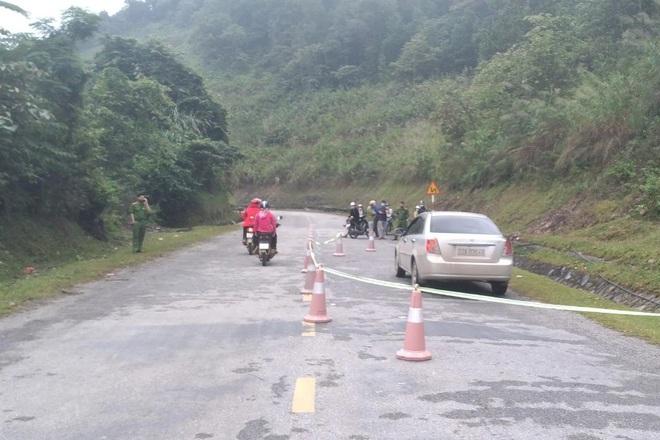 Người đàn ông tử vong bất thường trong ô tô đang nổ máy-1