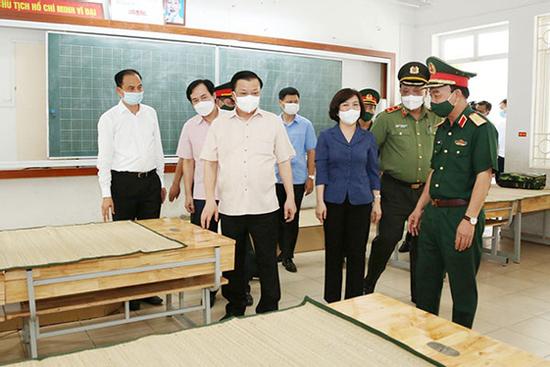 Bí thư Hà Nội: Tất cả trường học đồng loạt đón học sinh sẽ rất rủi ro