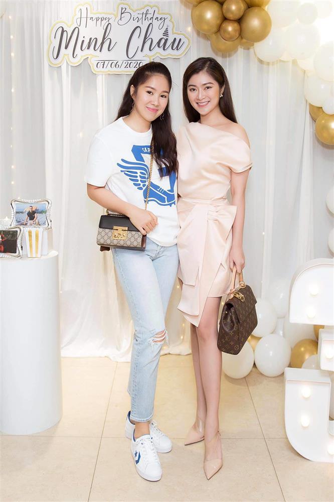 Giảm 30kg ngoạn mục sau sinh, Lê Phương khoe eo bé tí-6