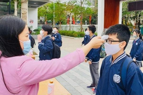 Hà Nội hỏa tốc đổi phương án, chỉ 1 huyện cho học sinh học trực tiếp-2