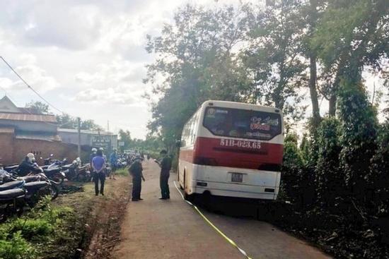 Học sinh bị văng xuống đường tử vong: Là con duy nhất, nhà cận nghèo