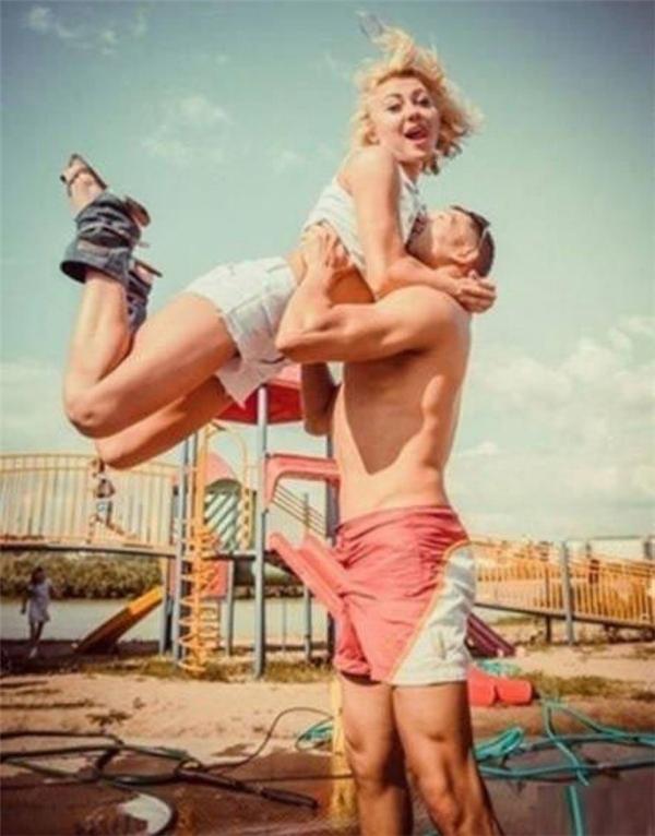 Loạt khoảnh khắc khiến trí tưởng tượng đen tối thêm bay xa-8