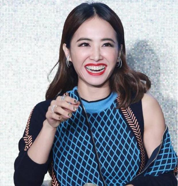 Những mỹ nhân Cbiz có nụ cười hết ga siêu xấu-10