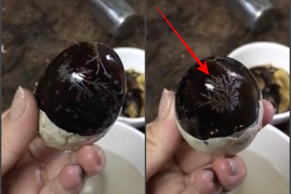 10 phút làm bữa sáng với trứng rán sốt cà chua-1