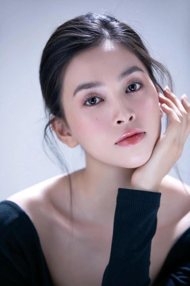 Cận mặt tỷ lệ vàng của Tiểu Vy đẹp ngang ngửa Song Hye Kyo-3