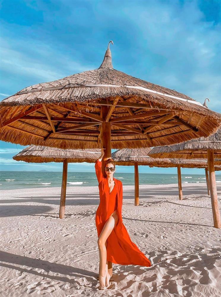 Nhan sắc mẹ 4 con Jennifer Phạm ra sao so với lúc đăng quang?-12