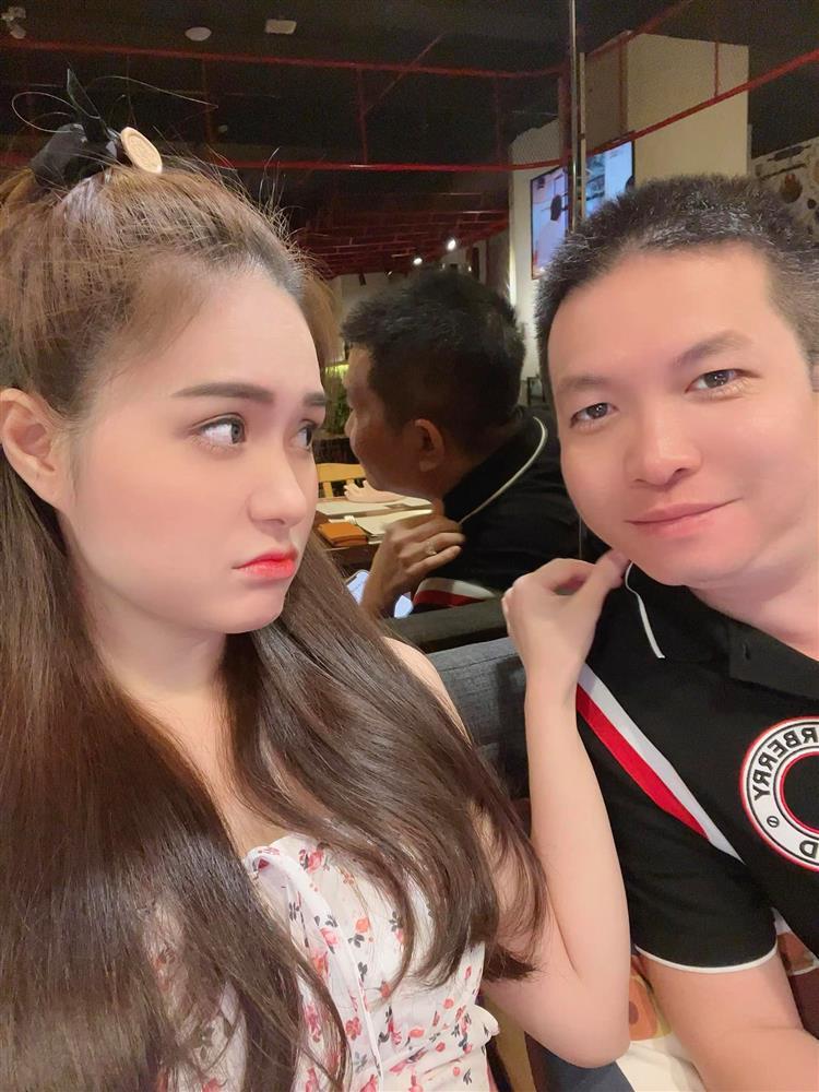 Từng tuyên bố ngừng từ thiện, Đoàn Di Băng bất ngờ quay xe-1