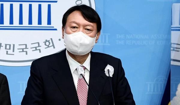 Ứng viên Tổng thống Hàn Quốc nuôi 4 con cún vẫn đồng ý thịt chó-1