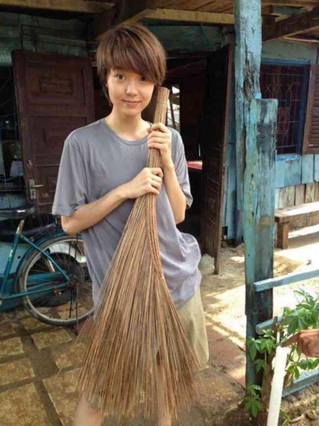 Hình ảnh chỉ muốn giấu thuở vào nghề của Phương Oanh, Lan Ngọc-9