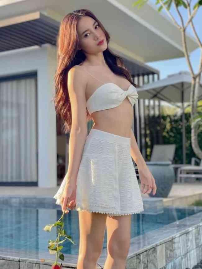 Hình ảnh chỉ muốn giấu thuở vào nghề của Phương Oanh, Lan Ngọc-21