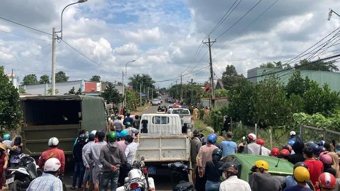 Vụ công an vây bắt kẻ dùng súng cố thủ ở Đồng Nai: Nghi phạm dâm ô với cháu ruột-6