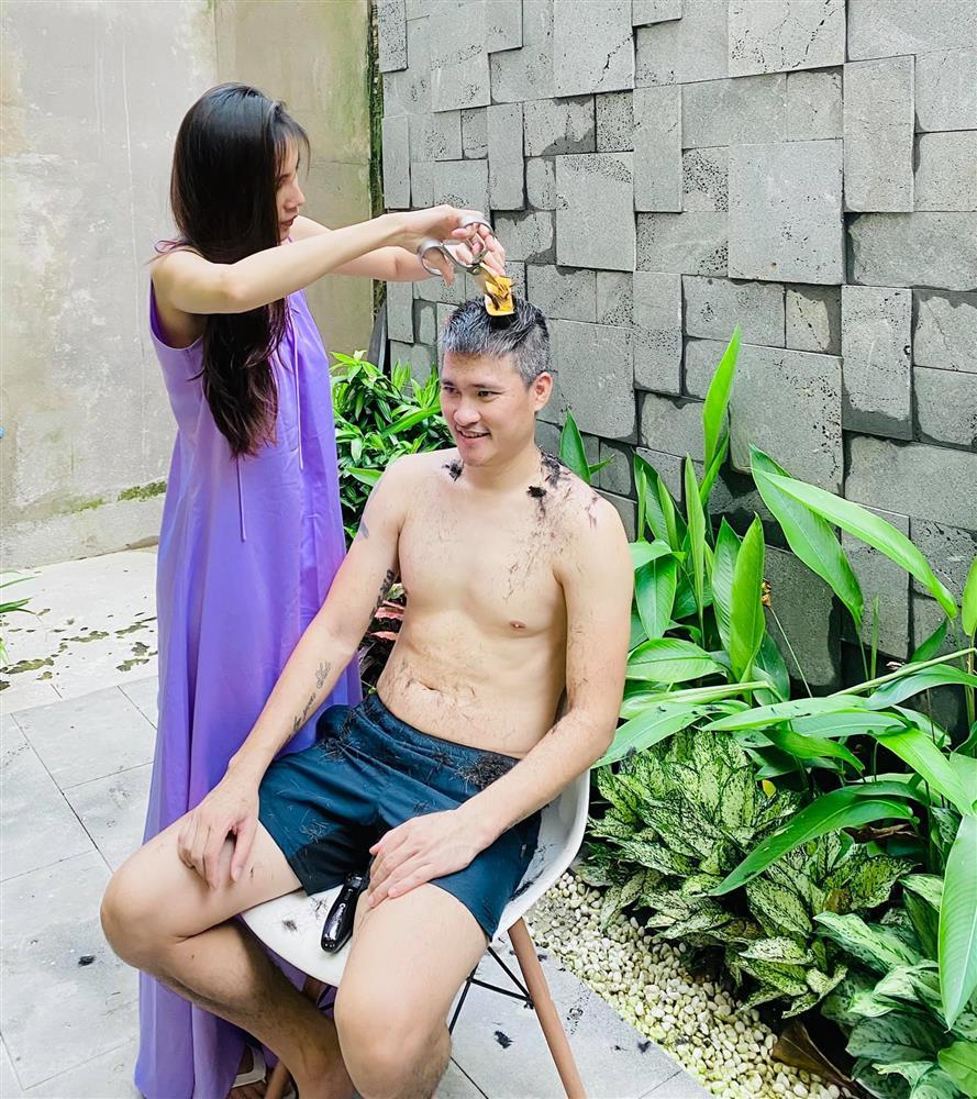 Cuộc sống Thủy Tiên - Công Vinh giữa ồn ào điều tra từ thiện-2