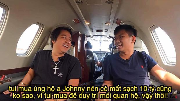 Lý do căng đến nỗi Khoa Pug và tỷ phú Johnny Đặng cạch mặt?-5