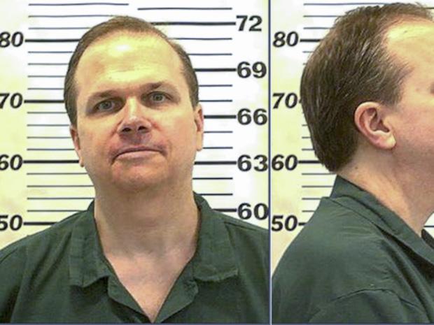 Fan cuồng giết chết huyền thoại âm nhạc để được nhớ mãi cùng idol-3