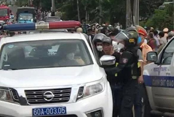 Vụ công an vây bắt kẻ dùng súng cố thủ ở Đồng Nai: Nghi phạm dâm ô với cháu ruột-2