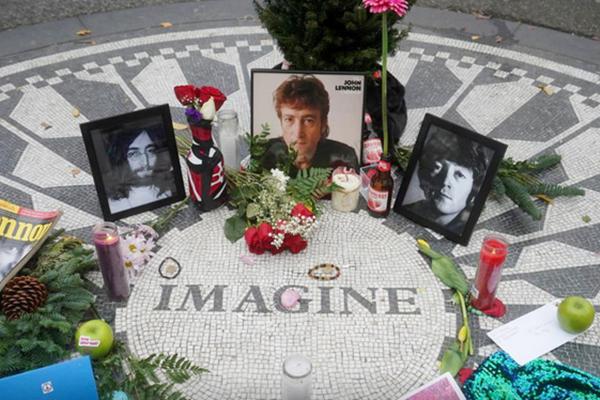 Lời mời ăn tối giá 30.000 USD và sự độc hại của fan cuồng-5