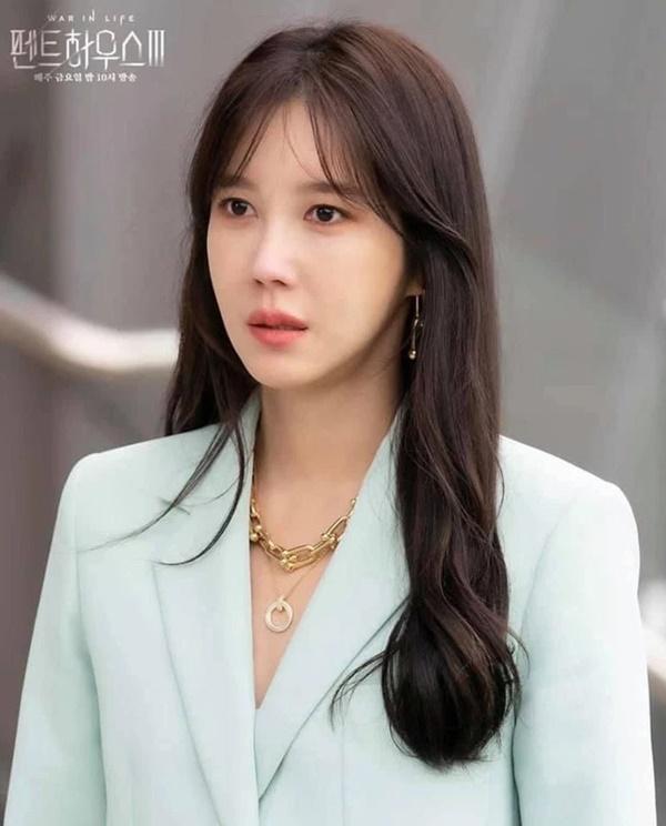 1 mình cân đẹp 2 vai: Kim So Hyun huyền thoại, bá đạo Shin Hye Sun-2