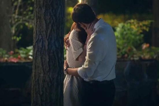 Đặc điểm đàn ông dễ ngoại tình, cứ cặp kè là sẵn sàng bỏ vợ