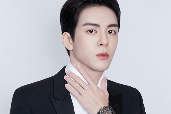 Quãng đời đen tối của sao Ỷ Thiên Đồ Long Ký bị tẩy chay vì ảnh nóng-8