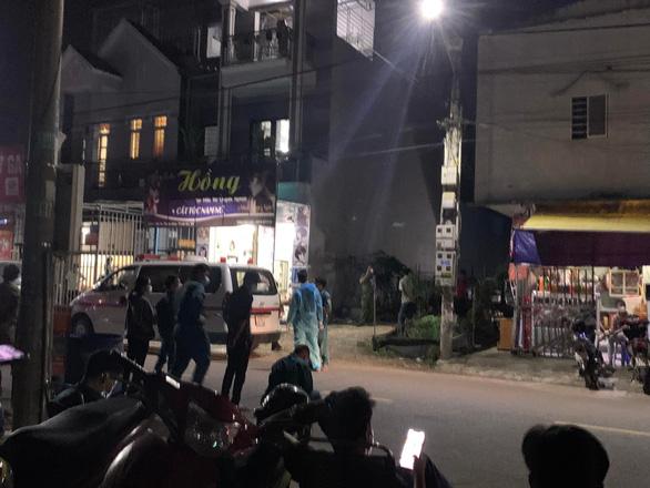 Bình Dương: Cô gái trẻ bị bạn trai sát hại, gục chết trên vũng máu-1