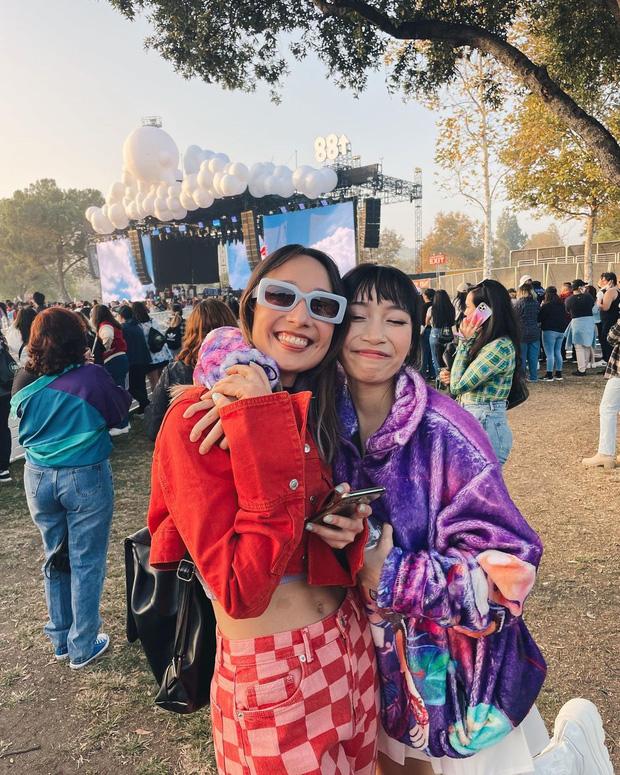 Con gái Mỹ Linh và người chị cùng cha khác mẹ thân cỡ nào?-1