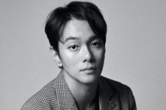 Sao nam 'Nàng Kim Sam Soon' bị buộc tội hành hung tài xế taxi