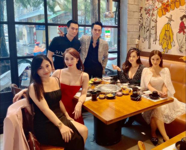 Quỳnh Nga khoe vòng 1 căng tràn, Việt Anh nói 1 câu khen khéo?-5