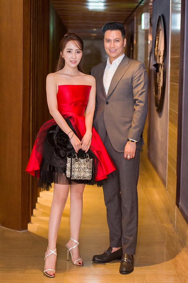 Quỳnh Nga khoe vòng 1 căng tràn, Việt Anh nói 1 câu khen khéo?-7