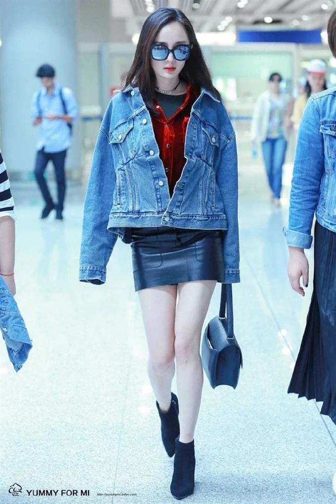 Dương Mịch khoe chân dài cực phẩm trong loạt đồ đông hot trend-3