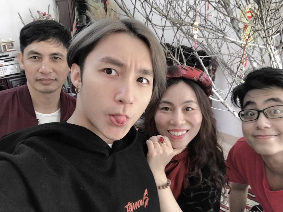 Chàng trai có visual cực đỉnh, hạ cả dàn celeb công ty Sơn Tùng-10