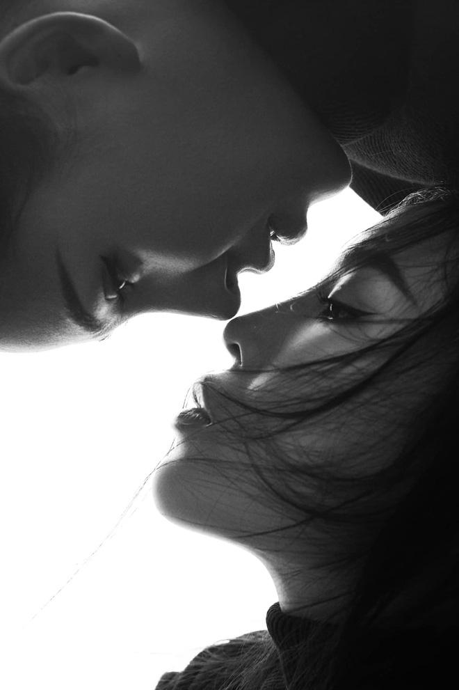 Kỳ Duyên và Minh Triệu quấn quít như đôi tình nhân trong bộ ảnh mới-2