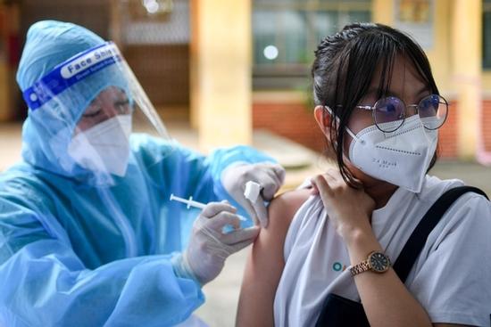 Hà Nội dự kiến tiêm vaccine Covid-19 cho gần 800.000 trẻ 12-17 tuổi