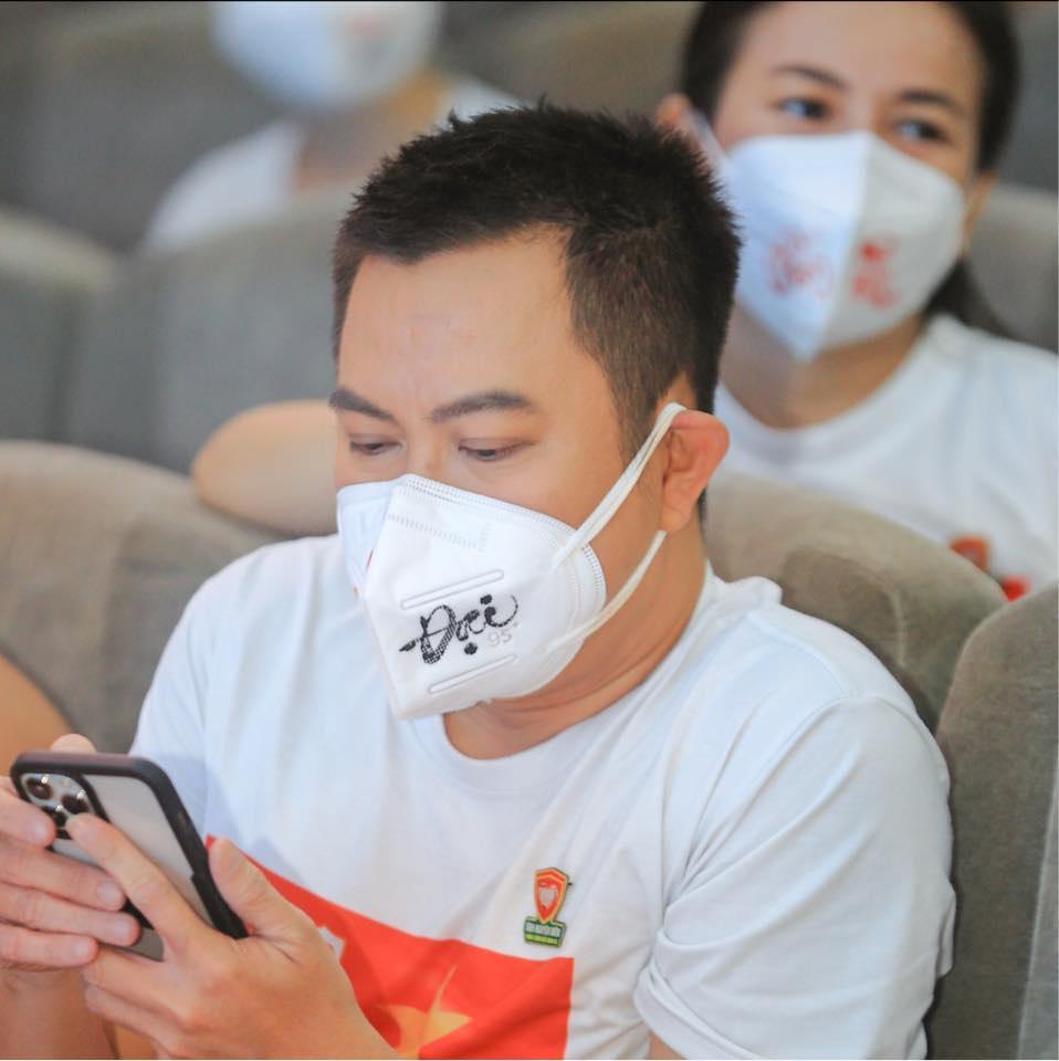 Ca sĩ Quốc Đại tiết lộ gia đình 6 người nhiễm Covid-19-2