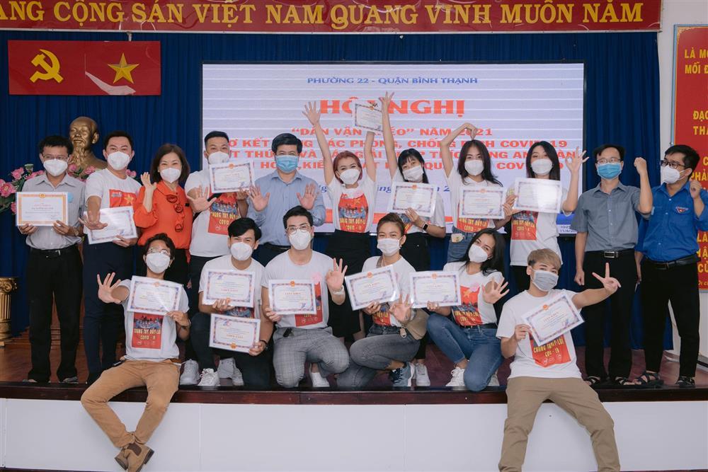 Ca sĩ Quốc Đại tiết lộ gia đình 6 người nhiễm Covid-19-3