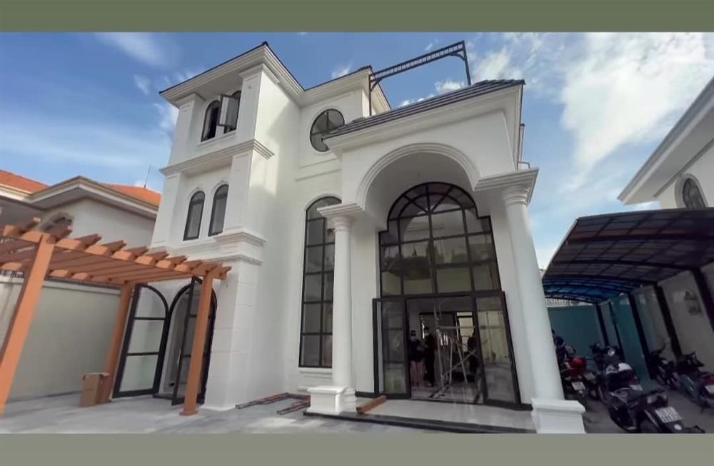 Lệ Quyên tung flycam biệt thự mới, góc nào cũng mê ly-4