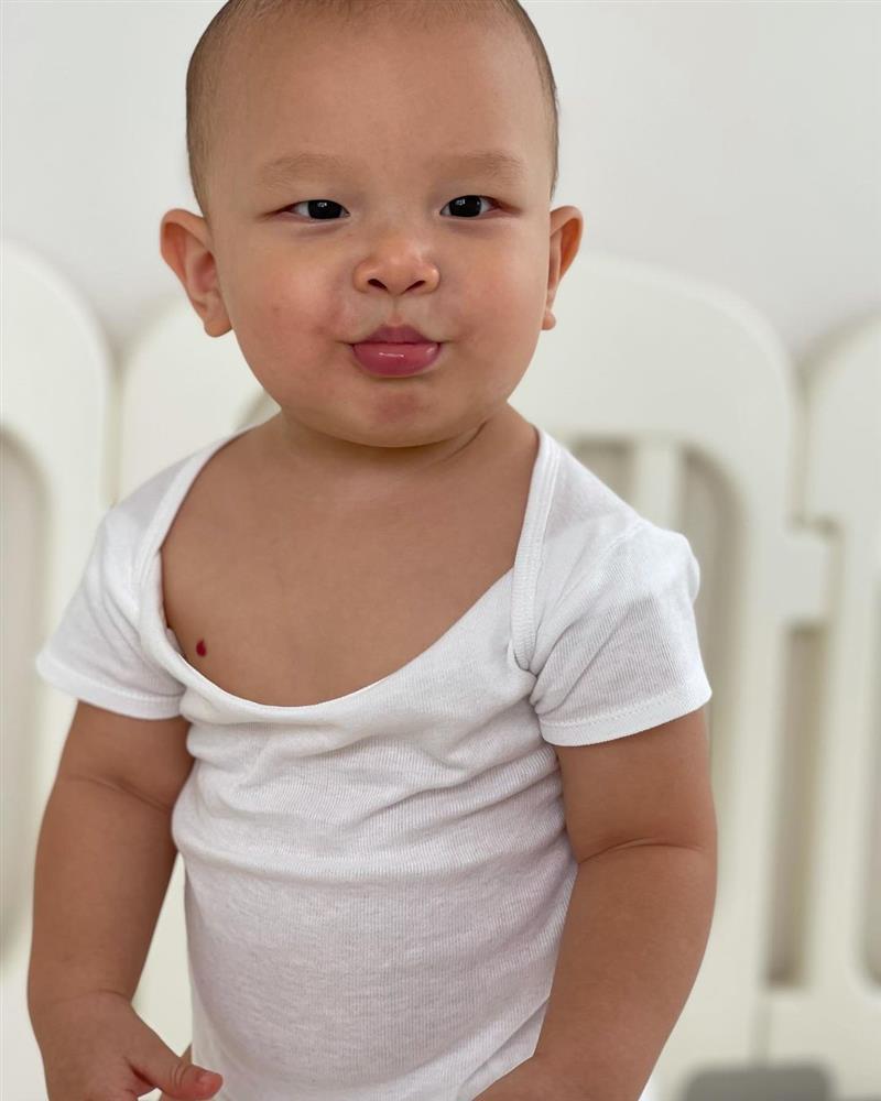 Kim Lý và Leon giàn giụa nước mắt, chuyện gì đây?-6