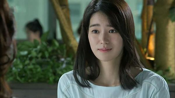 Túng thiếu vay được 100 triệu, mang khoe chồng thì tiền bay màu-2