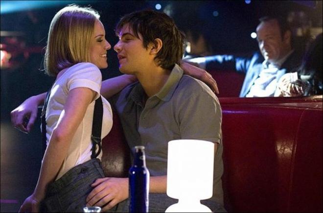 Minh tinh hạng A uống rượu đến say khướt để đóng cảnh nóng-5