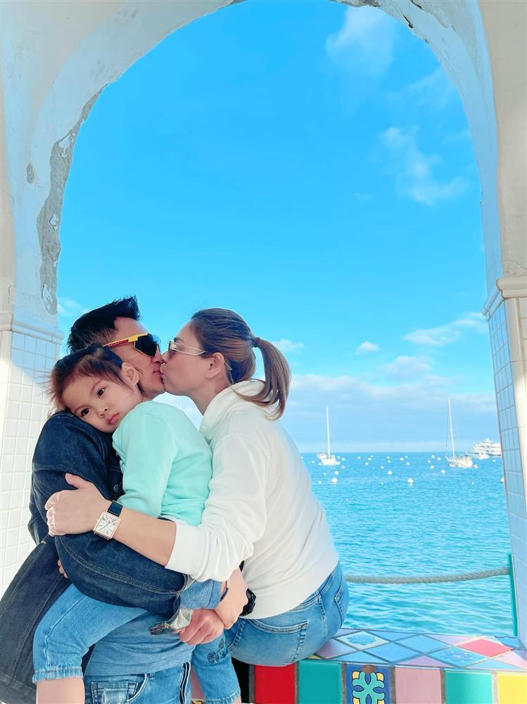 Thanh Thảo tình tứ chồng Việt kiều, gò bồng đảo chiếm spotlight-8