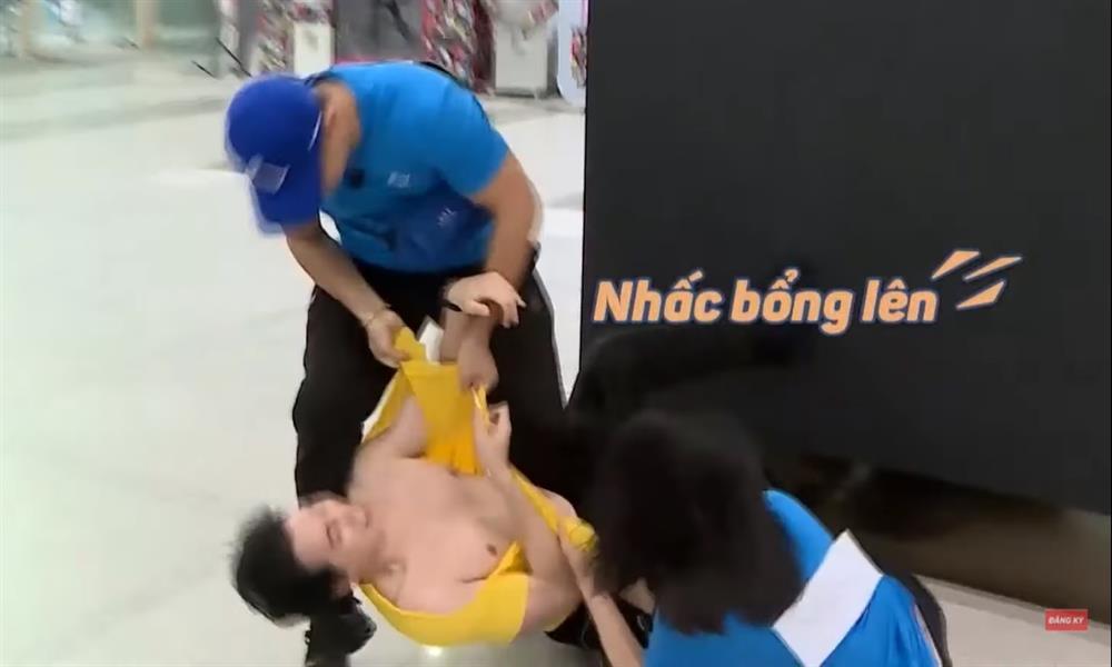 Những khoảnh khắc muốn độn thổ của Karik-14