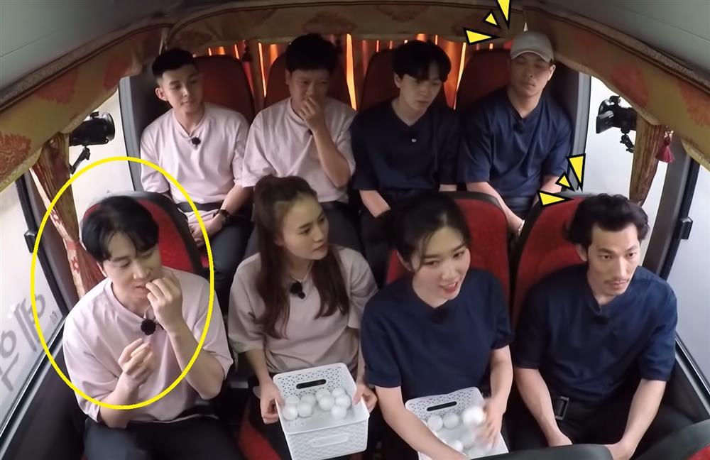 Những khoảnh khắc muốn độn thổ của Karik-9