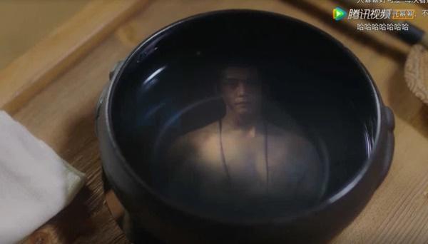 Dương Mịch rơi vào góc quay chết chóc, mặt hốc hác như bà thím 50-5