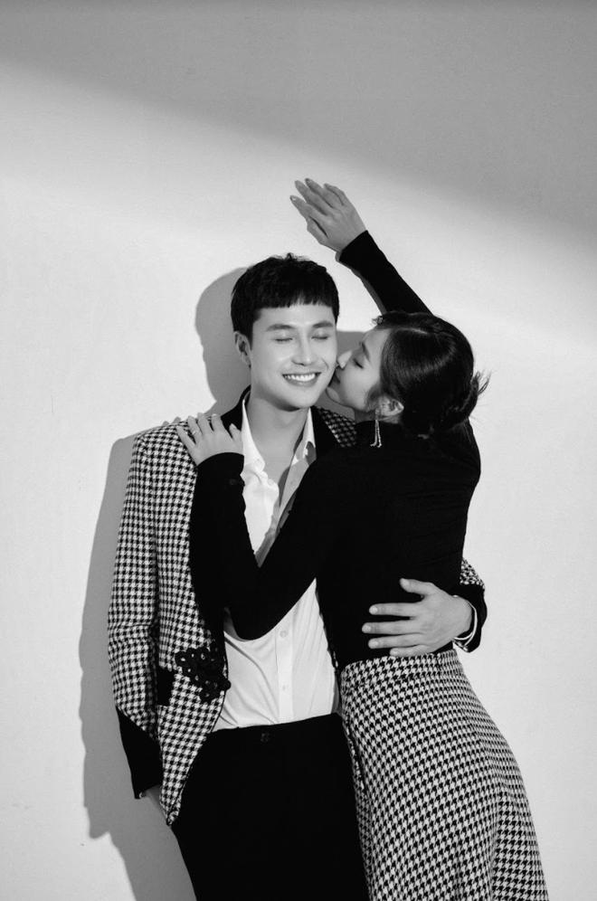 Phim hết, Thanh Sơn và Khả Ngân vẫn phát cẩu lương với nụ hôn chíu chít-2