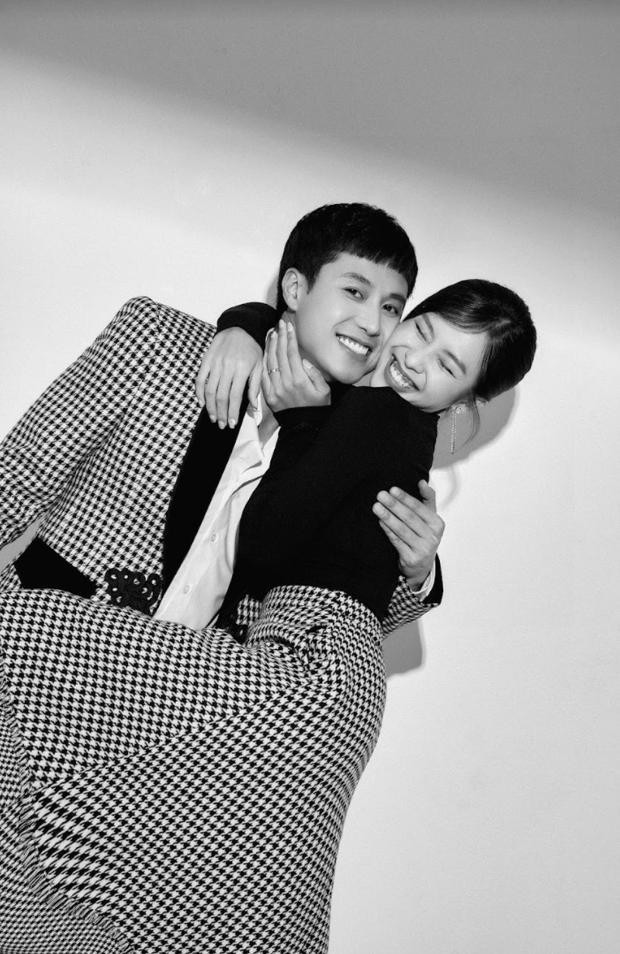 Phim hết, Thanh Sơn và Khả Ngân vẫn phát cẩu lương với nụ hôn chíu chít-4