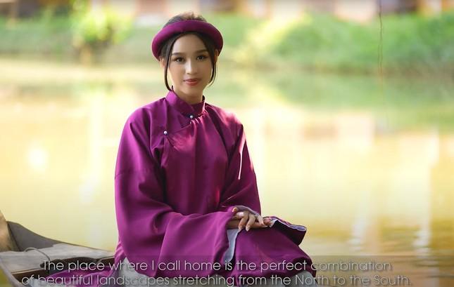 Đỗ Thị Hà đem ảnh đen đúa cấy lúa từng bị giễu cợt thi Miss World-7